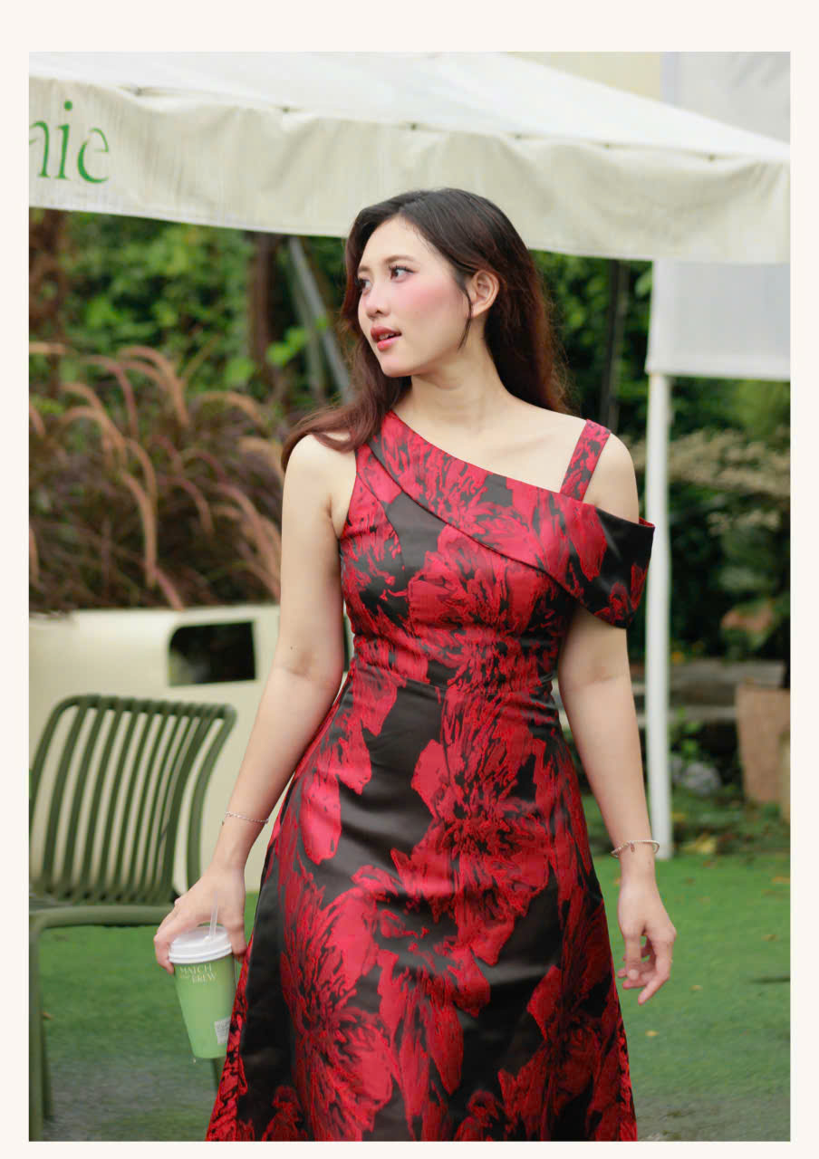 355eb3f83498b5c6ec89