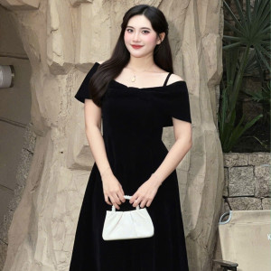 Velvet Grace Dress - HQM8040