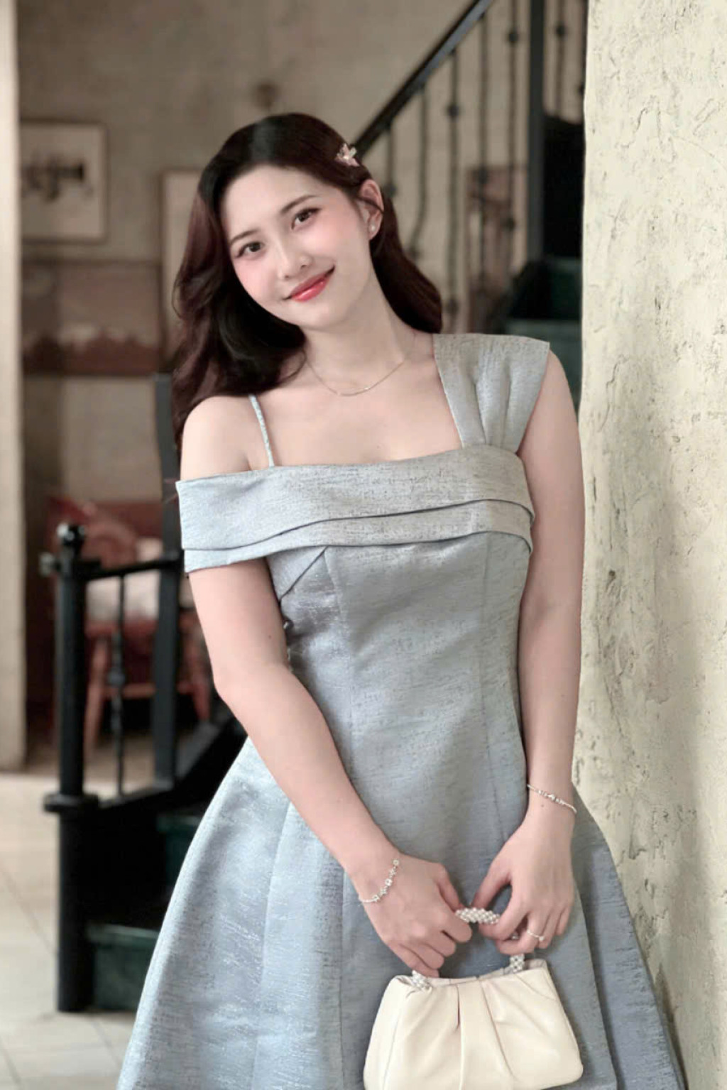 Đầm Dự Tiệc Vai Lệch – Lyra Dress | Phá Cách Tinh Tế, Dáng A Xòe Tôn Dáng, Tafta Ánh Gỗ Cao Cấp