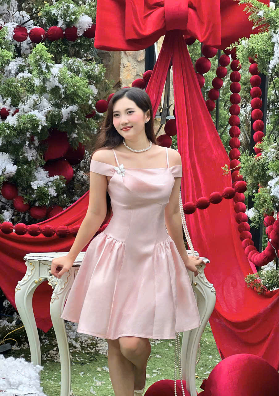 5dc048f9c3ad42f31bbc-1