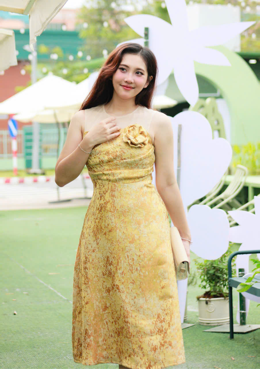 a97f8631c26643381a77-1