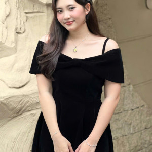 Đầm Nhung Dáng Dài Lệch Vai - Winter Velvet Gala l Nổi Bật Với Nơ Ánh Đông