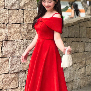 Đầm Nhung Dáng Dài Lệch Vai - Winter Velvet Gala l Nổi Bật Với Nơ Ánh Đông